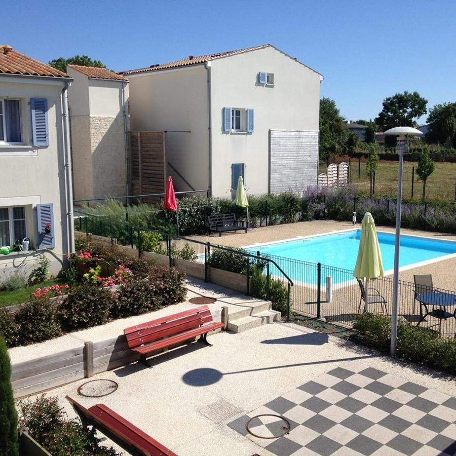 Residence Services Les Essentielles Sainte Soulle Exterior photo